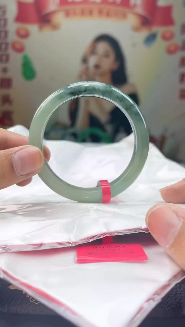 【闪购商品】翡翠手镯未镶嵌手镯6