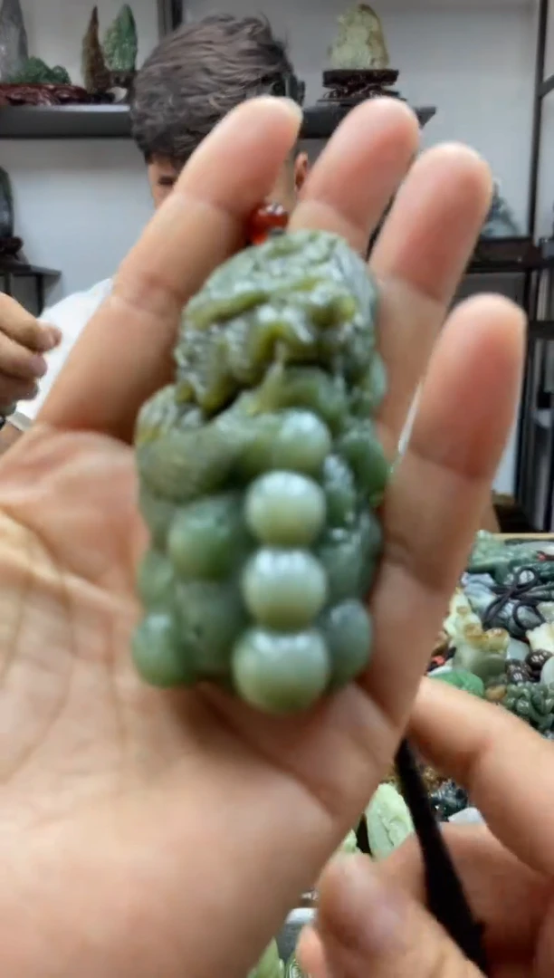 和田玉未镶嵌把件1