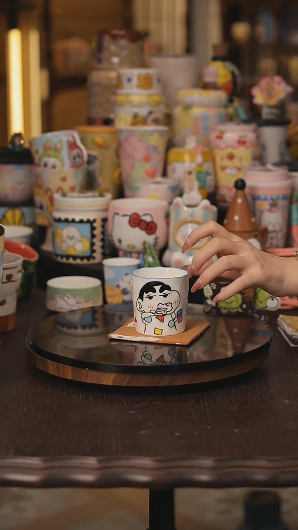 景德镇釉下彩绘设计师款式陶瓷