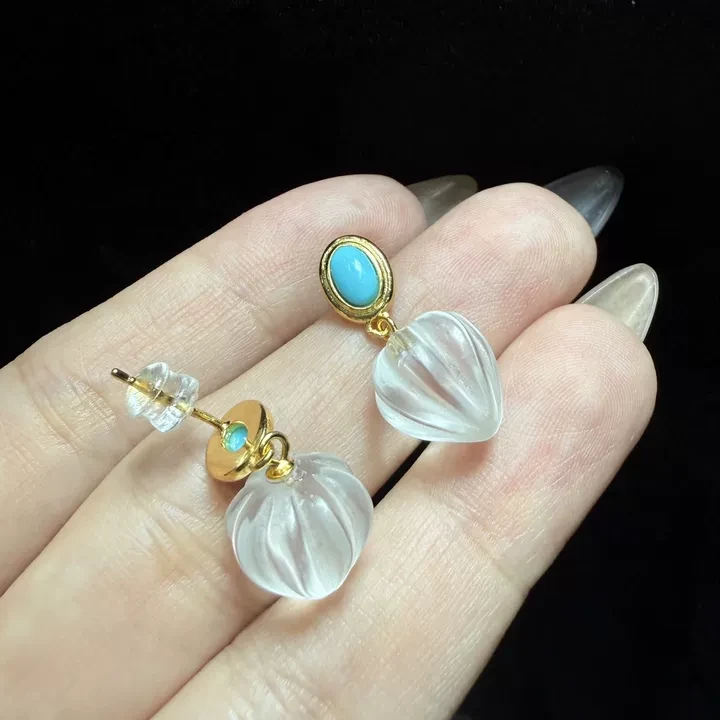 绿松白水晶耳钩 绿松白水晶耳钩