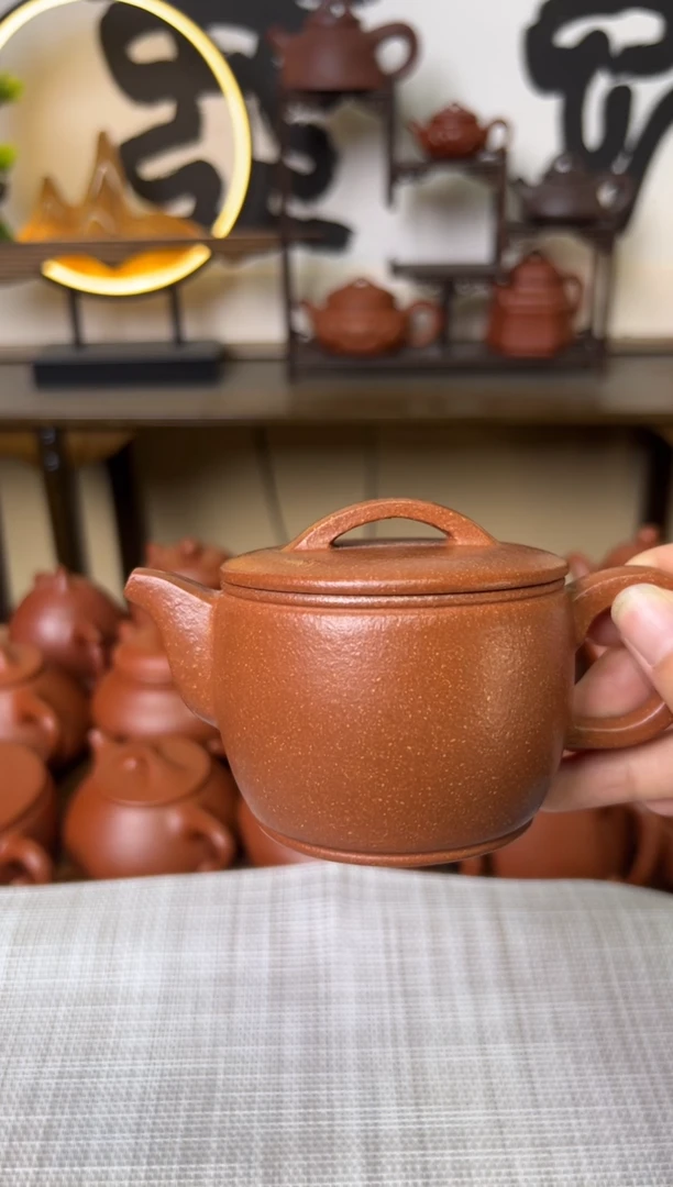 茶壶段泥独壶黄降坡汉瓦壶150CC