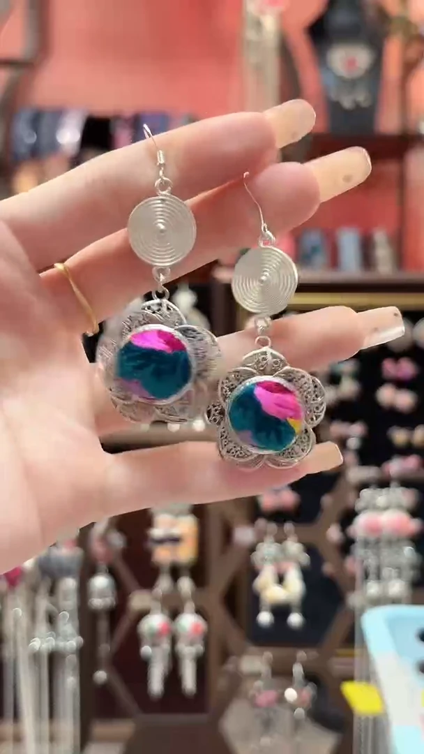 织绣 云织谣民族风精美饰品   133