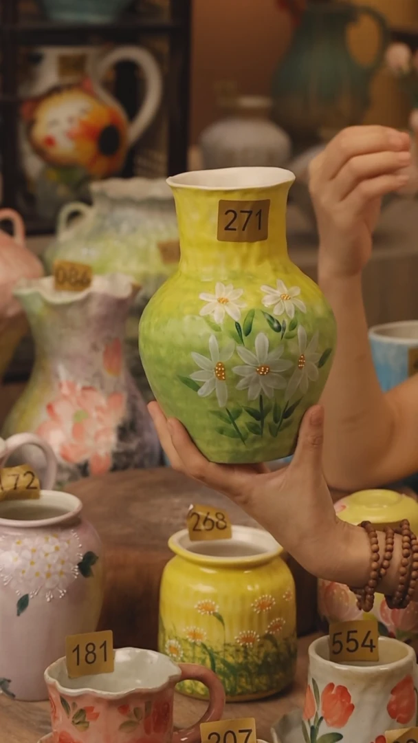陶瓷271景德镇设计师手作花器摆件侘寂风