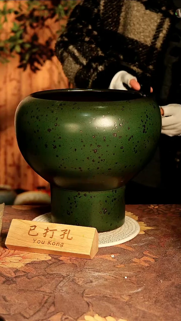 陶瓷27-194高30口24误差2已打孔