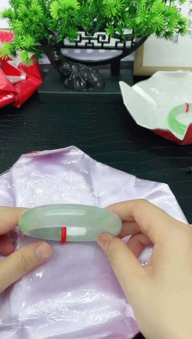 28尺寸合适再拍，圈口59-60