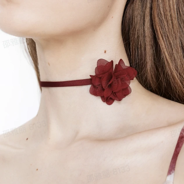 Fab红色手工花绑带choker（积分+1元换购）