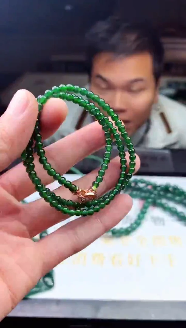 未镶嵌定制翡翠天然A货翡翠拍一发一