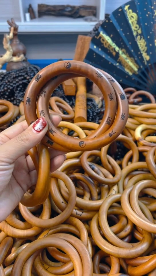 【闪购商品】枣木木雕乾坤圈75圈口微瑕一物一拍