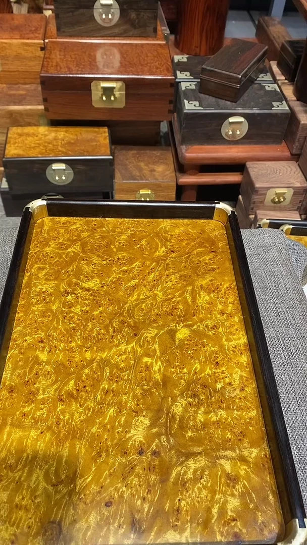 【闪购商品】香樟木木艺茶盘一个