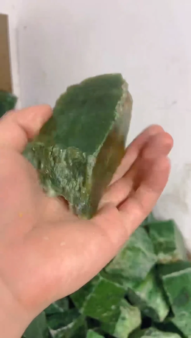 未镶嵌和田玉珠宝半成品1