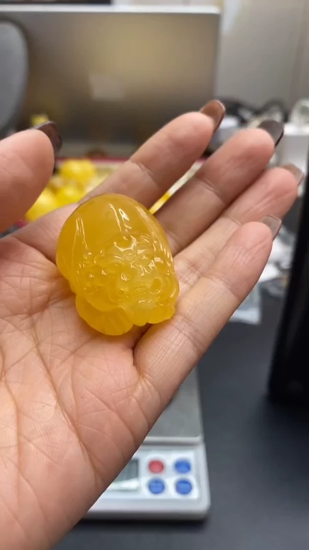 琥珀未镶嵌珠宝奇石826