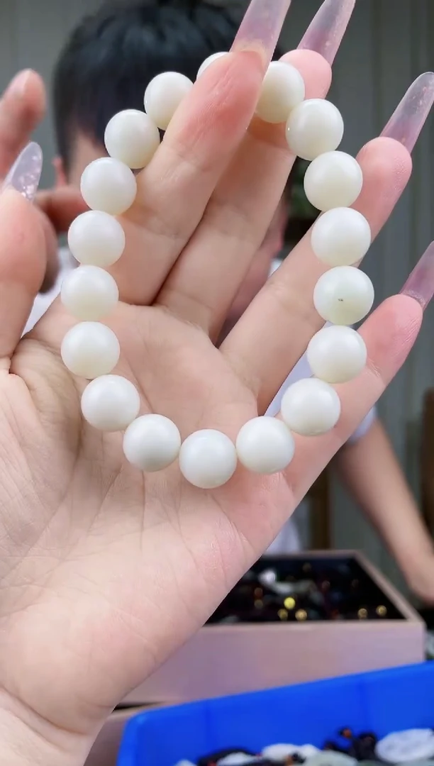 和田玉未镶嵌挂件拍一发一，多样性发货！1.2