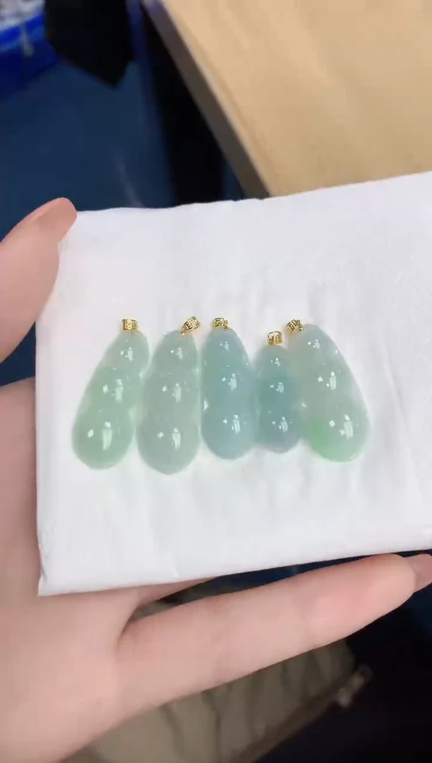 【闪购商品】翡翠颈饰18K金镶嵌多样性发其一