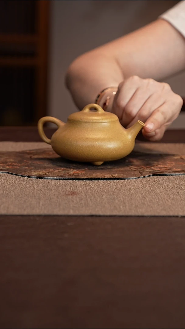 茶壶紫砂黄金段东元瓢