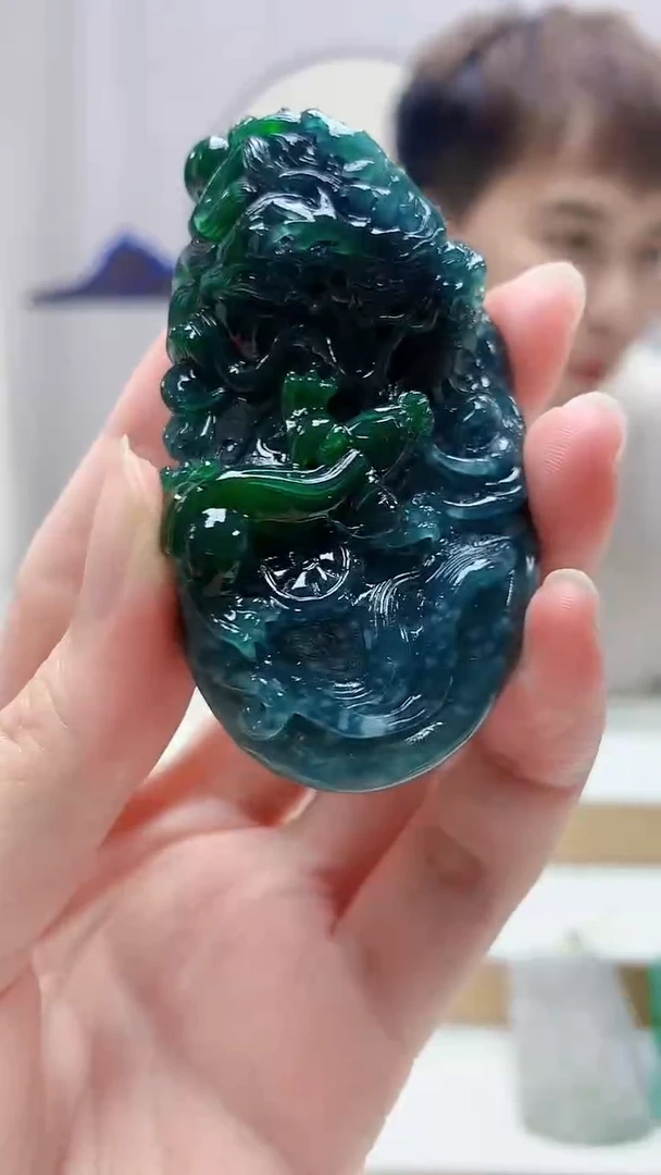 未镶嵌定制翡翠4868zm-毛货挂件110