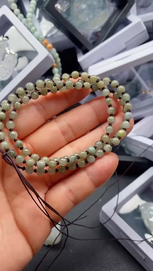 翡翠未镶嵌吊坠(不含链)2526