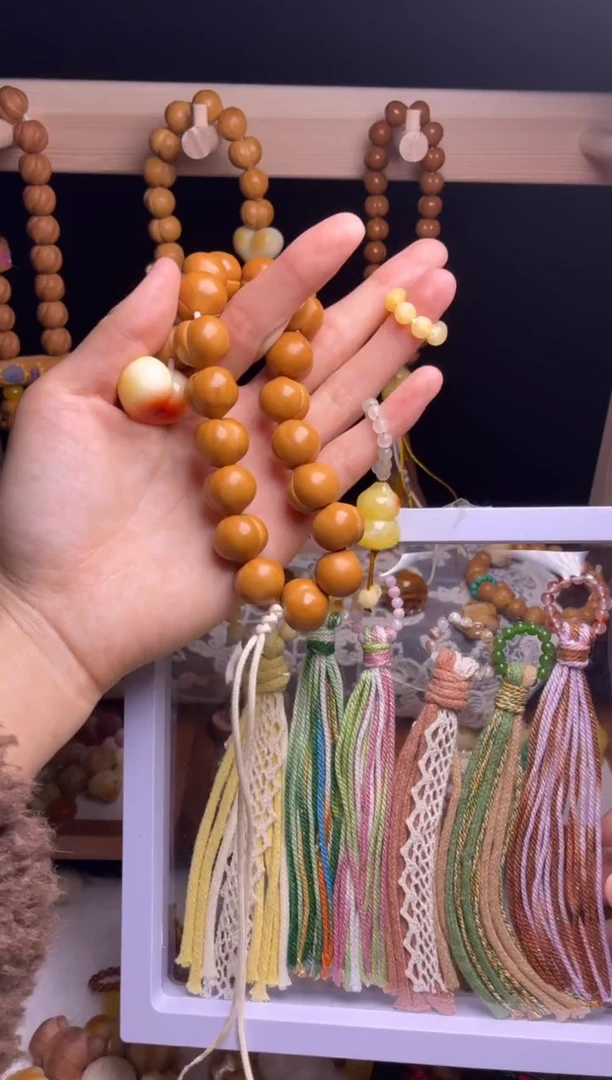 吊坠猴头核桃争*全品原皮泡芙俏色葫芦吊坠奶油流苏手持