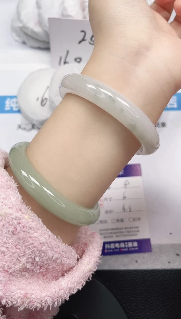 未镶嵌手镯石英岩玉39-60/61