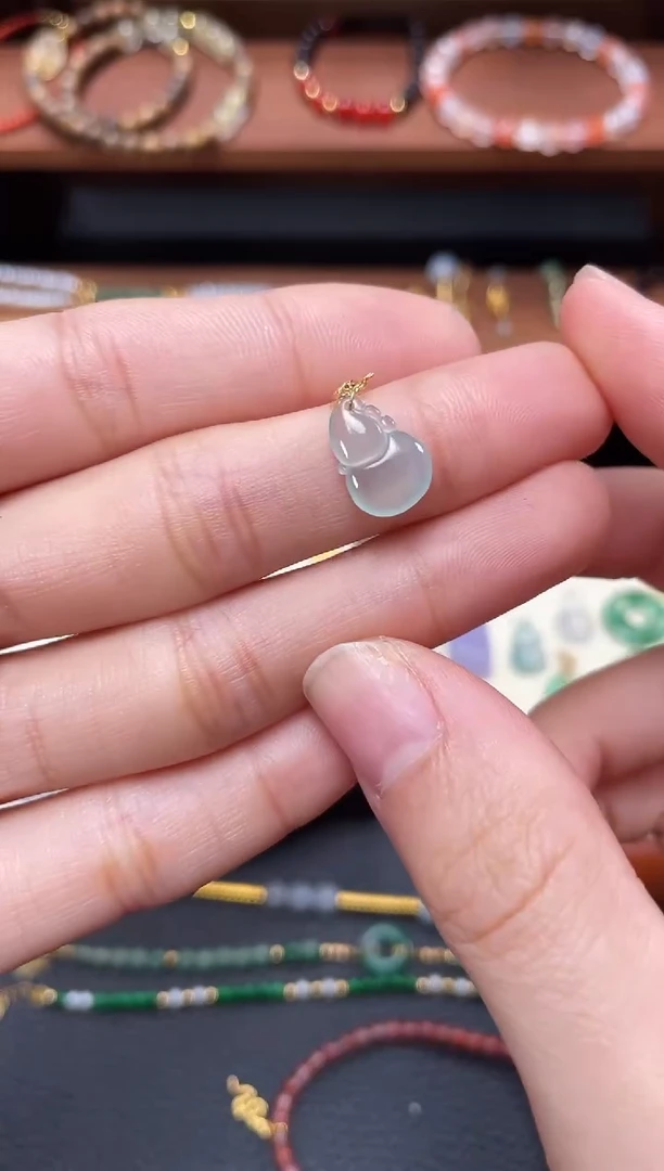 【闪购商品】翡翠吊坠(不含链)18K金镶嵌一个  JK603
