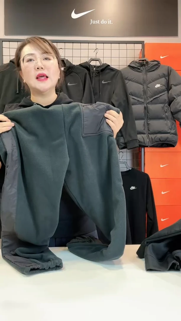 4893 黑色摇粒绒裤子L码140斤-160斤 不退换