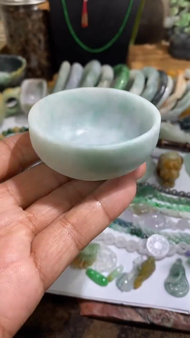 未镶嵌定制翡翠毛货