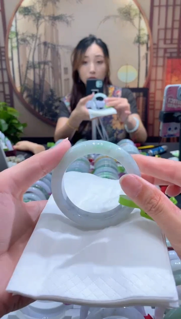 未镶嵌手镯翡翠0000589656