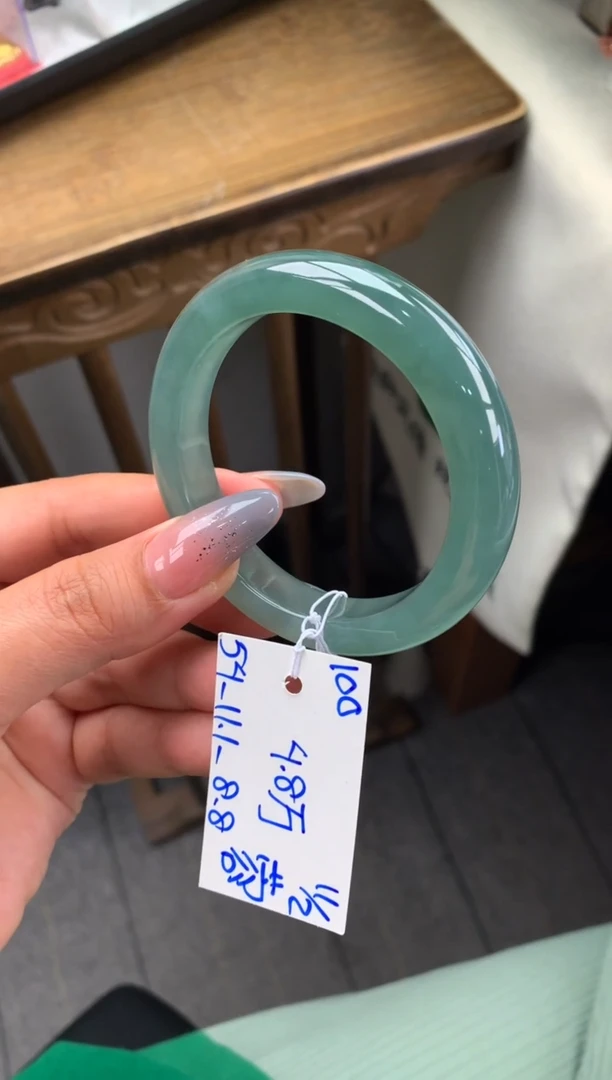 【闪购商品】翡翠手镯未镶嵌玉手镯