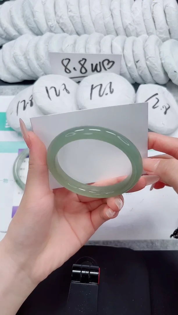 石英质玉手镯未镶嵌238-60