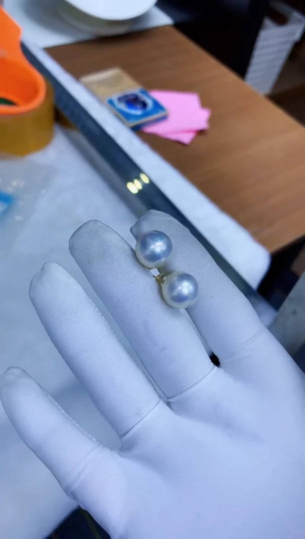 18K金镶嵌拼合珍珠（马贝珠）饰品11-12马贝耳钉