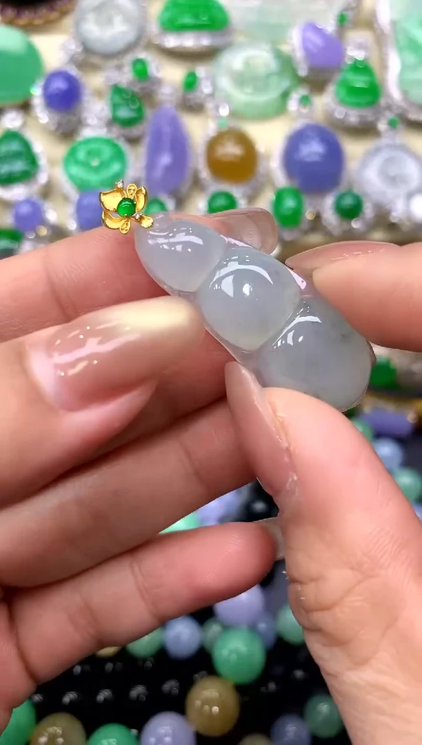 颈饰未镶嵌翡翠11-中国好珍宝