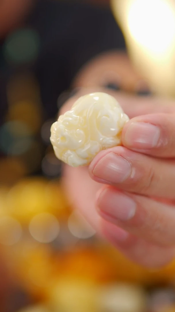 未镶嵌蜜蜡裸石焦皮白蜡貔貅12