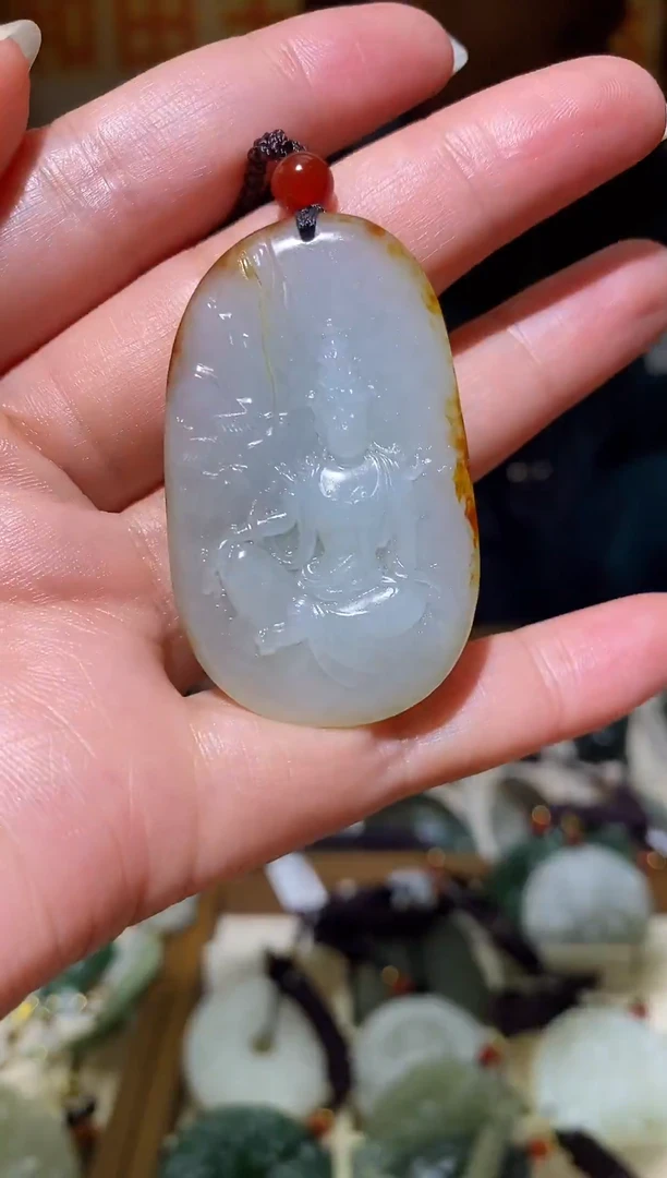 颈饰未镶嵌和田玉1