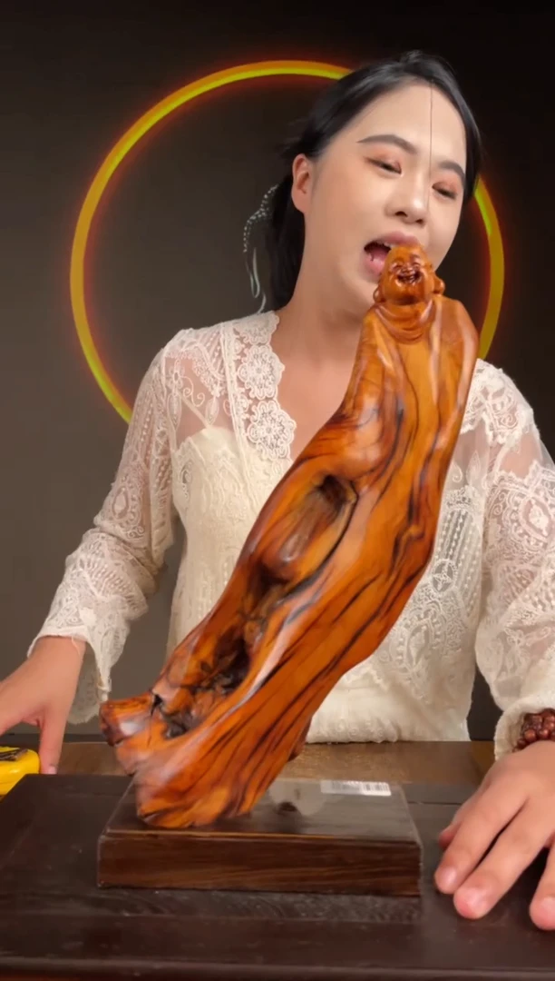 柏木（崖柏）手工摆件,先抢先得! 编号:186