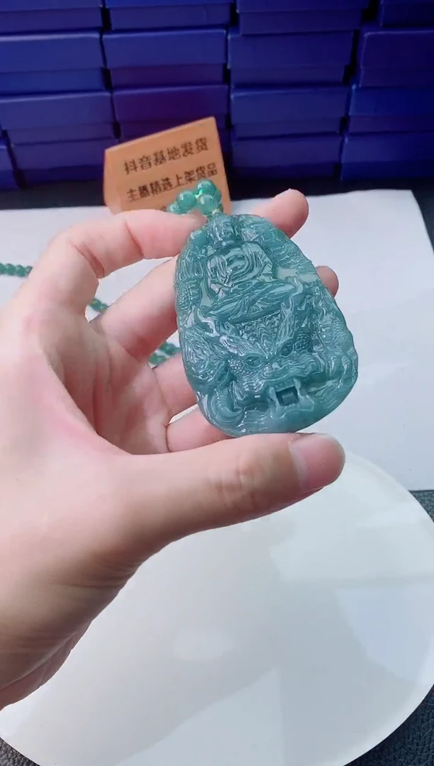 翡翠未镶嵌颈饰1111111111