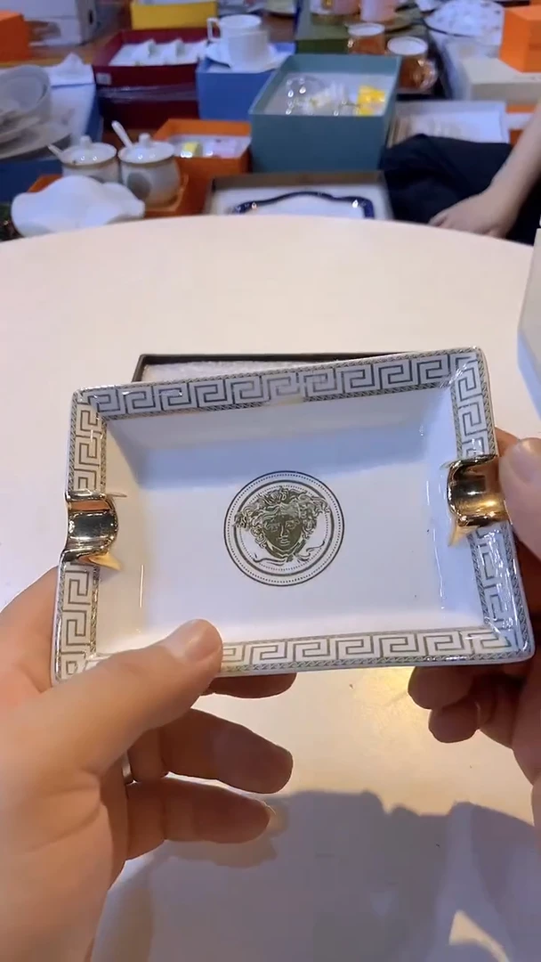 鸿辉家品牌瓷器，京东包邮！