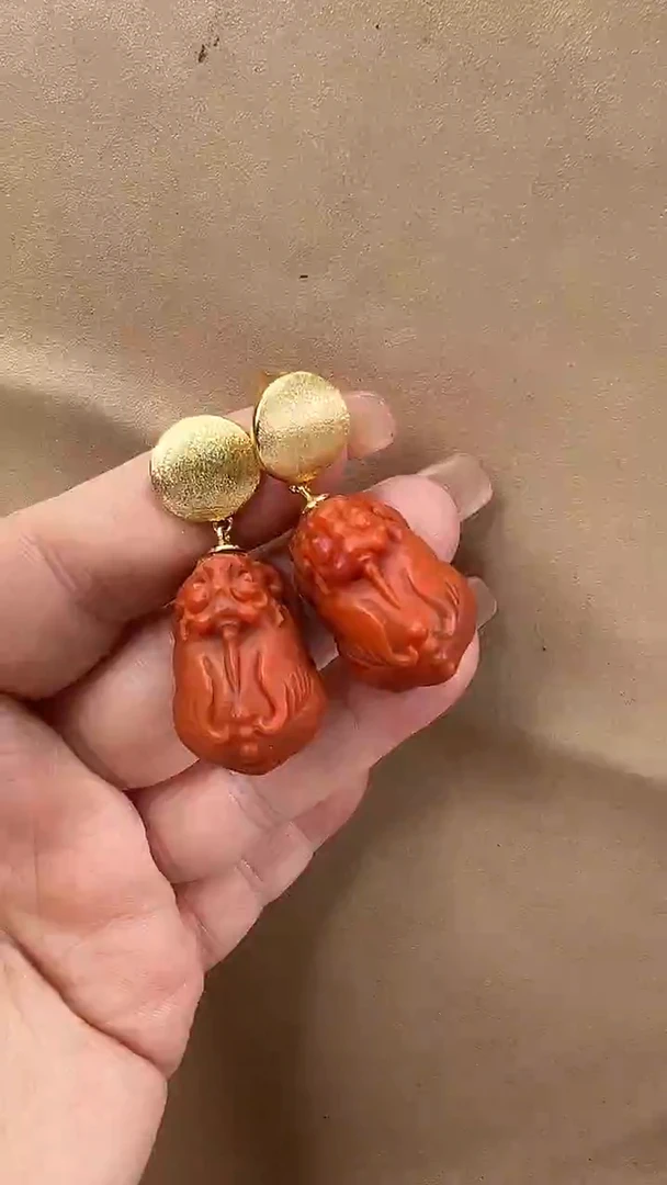 颈饰未镶嵌南红玛瑙耳环
