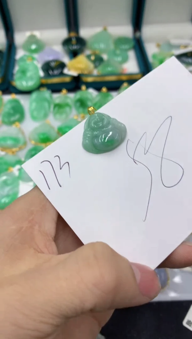 【闪购商品】翡翠颈饰18K金镶嵌号链接11111