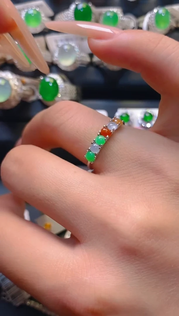 翡翠银S925镶嵌耳饰天然