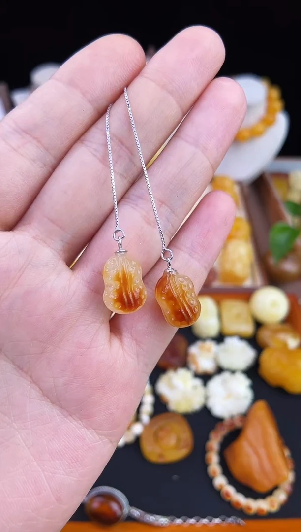 琥珀未镶嵌珠宝奇石柒月