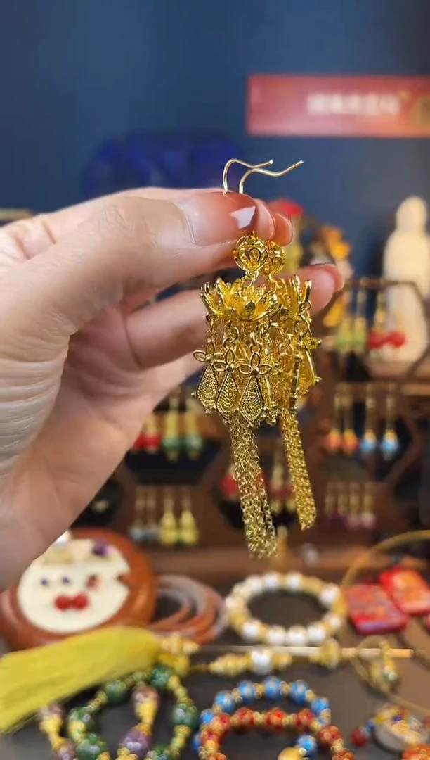 【闪购商品】206号大小莲花珐琅耳钩