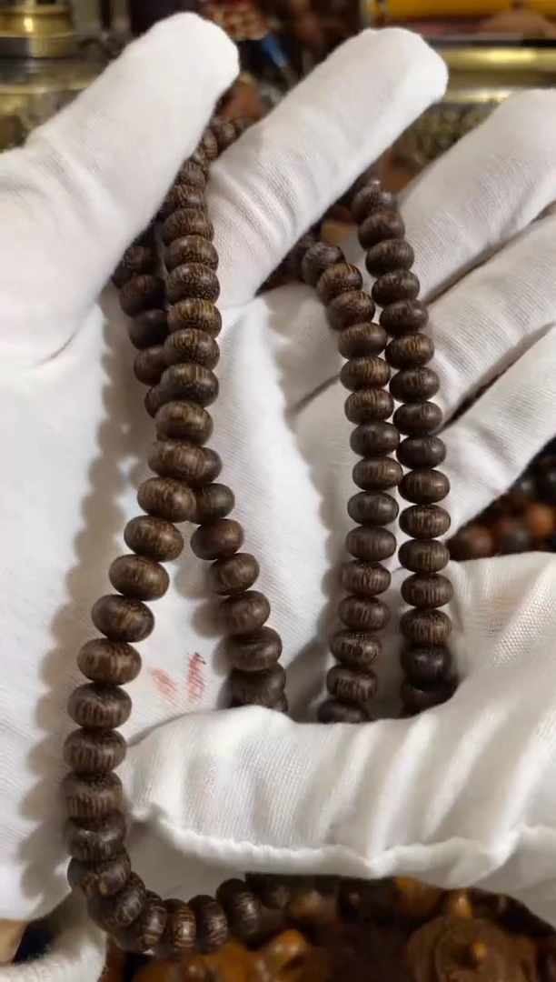 木中之王黄奇观音吊坠