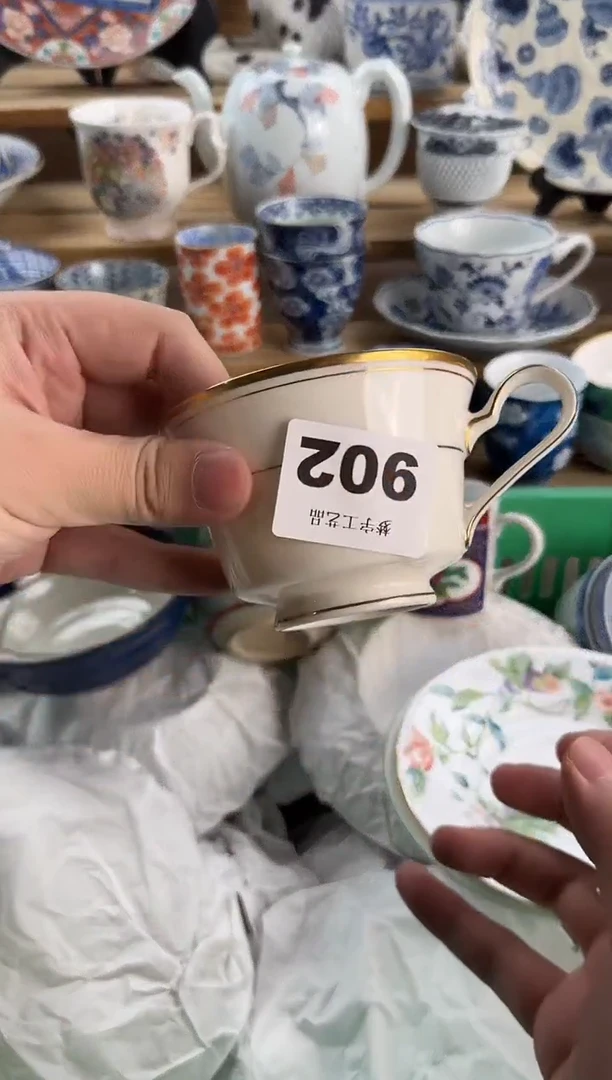 瓷片唐*草瓷器  G902