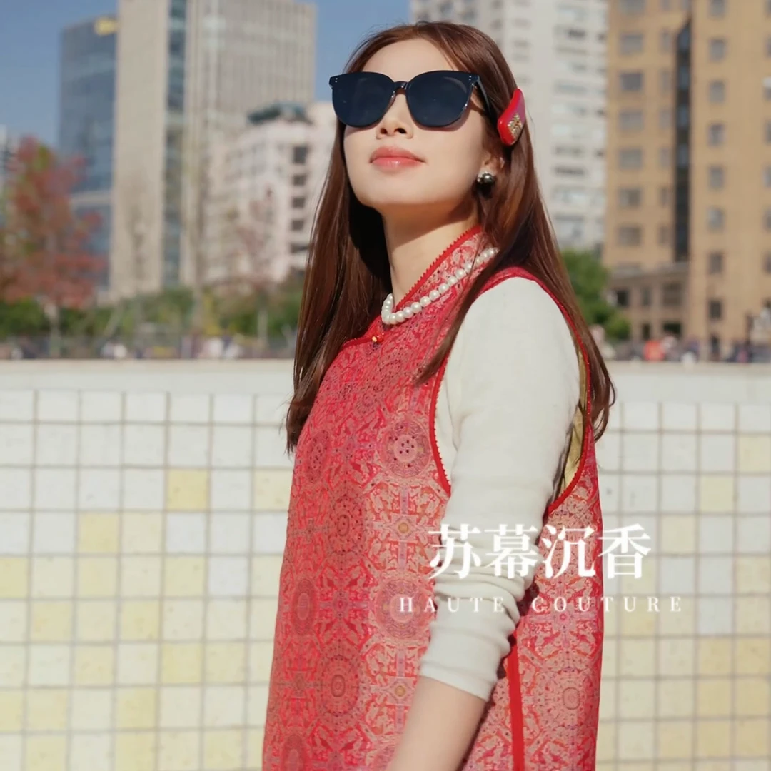 2024冬季新款圆领斜襟非哟宋锦新中式百搭时尚马甲外套