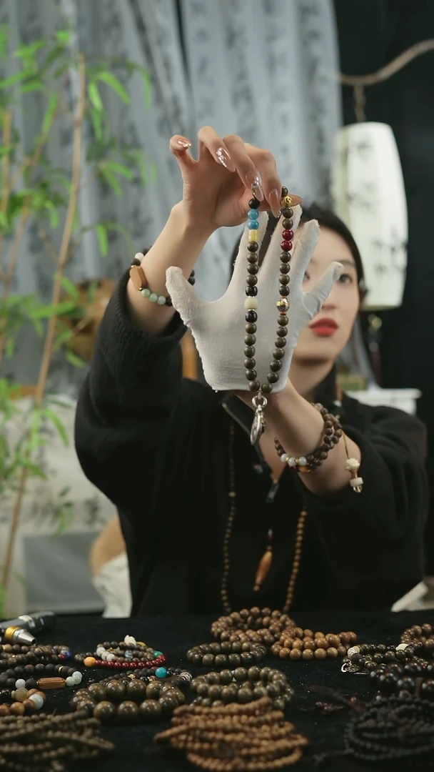 【闪购商品】金丝楠手串/手链金丝楠原创设计狮来运转