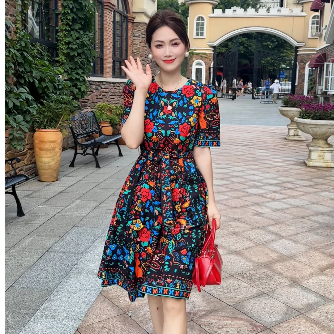 圆领印花短袖植物花卉连衣裙碎花时尚夏季风法式修身连衣裙9002