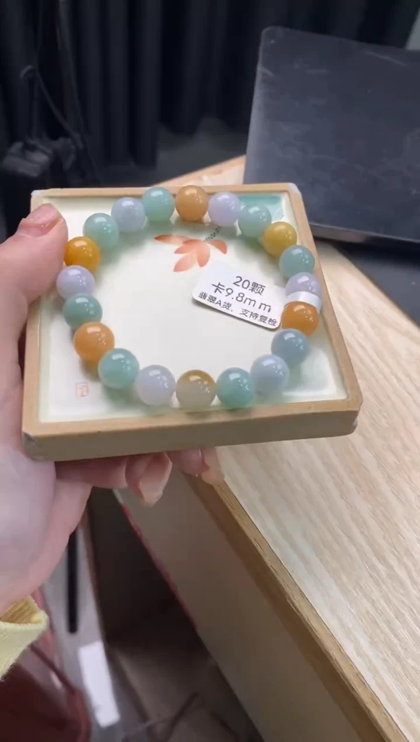 【闪购商品】翡翠手链未镶嵌天然翡翠手串47