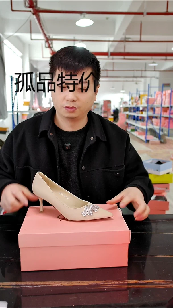 35码女鞋细跟高跟鞋