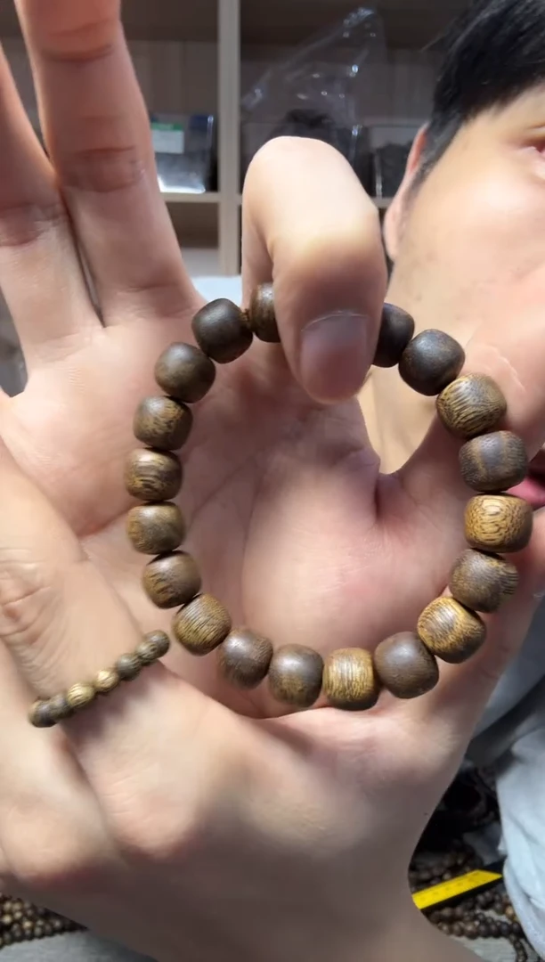 沉香沉香碎屑1.0老型珠单圈8克+ 多样性发其一