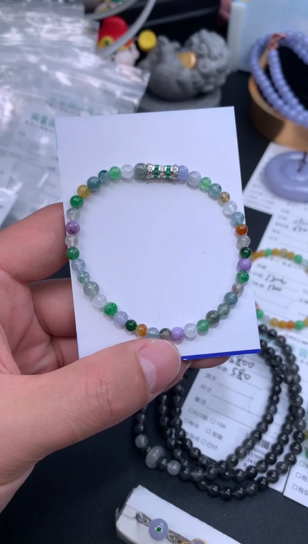 未镶嵌定制翡翠48小时鉴赏期 退货不扣服务费