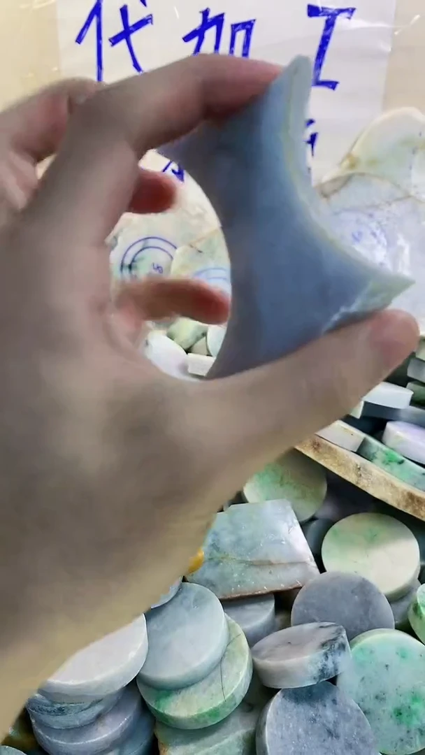 裸石翡翠纯天然A货翡翠207